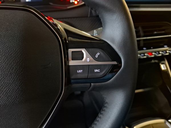peugeot-208-2026-gasolina-1199cc