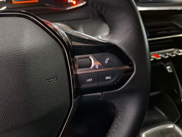 peugeot-2008-2022-gasolina-1199cc