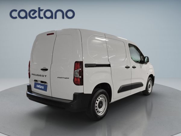 peugeot-partner-2025-diesel-1499cc