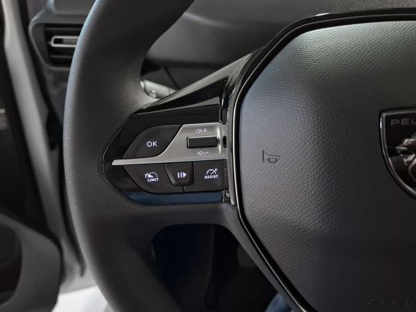 peugeot-partner-2025-diesel-1499cc