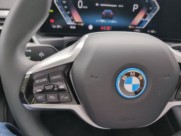 bmw-i4-2025-eletrico-0cc
