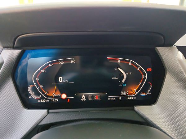 bmw-serie-1-2024-gasolina-1499cc