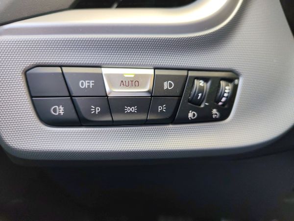 bmw-serie-1-2024-gasolina-1499cc