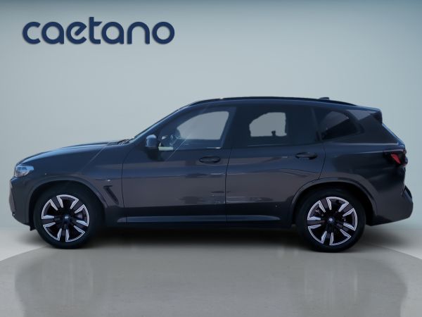 bmw-x3-2023-eletrico-0cc