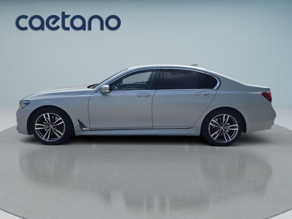 bmw-serie-7-2017-diesel-2993cc