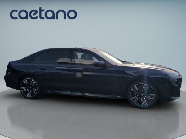 bmw-serie-7-2025-hibrido-2998cc