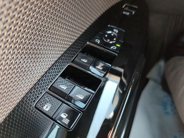 bmw-serie-7-2025-hibrido-2998cc