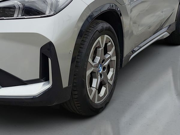 bmw-x1-2025-hibrido-1499cc
