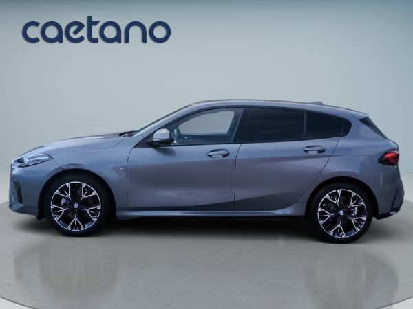 bmw-serie-1-2025-gasolina-1499cc