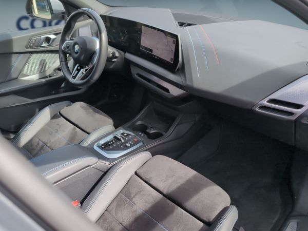 bmw-serie-1-2025-gasolina-1499cc