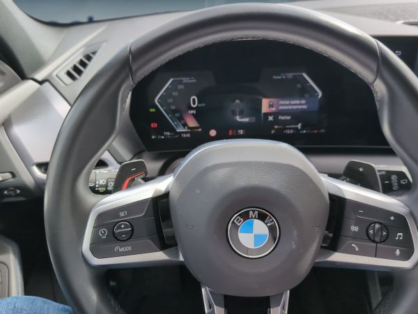 bmw-serie-1-2025-gasolina-1499cc