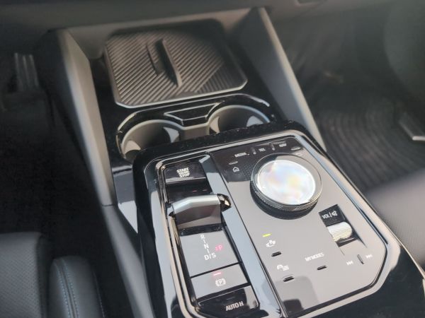 bmw-serie-5-2024-hibrido-1998cc