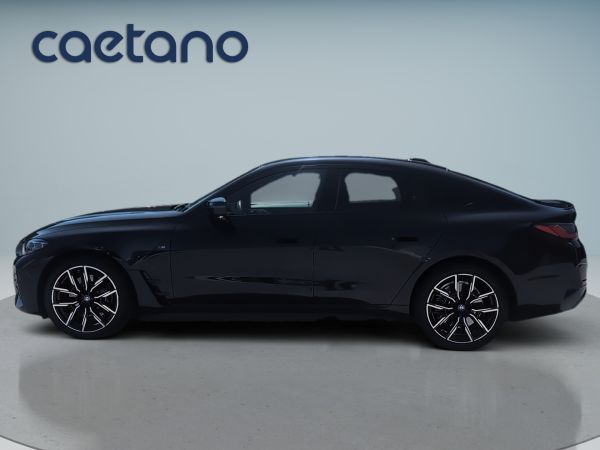 bmw-i4-2022-eletrico-0cc
