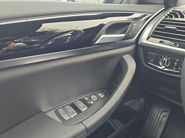 bmw-x3-2021-eletrico-0cc