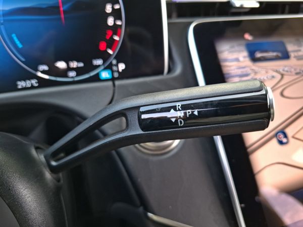 mercedes-benz-classe-e-2025-hibrido-1999cc