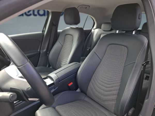 mercedes-benz-classe-a-2025-gasolina-1332cc