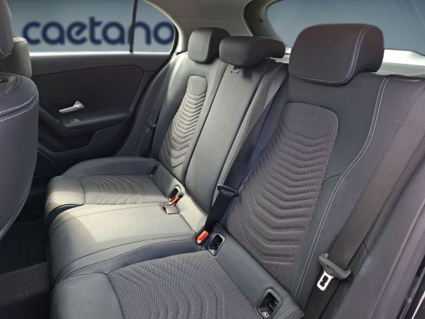 mercedes-benz-classe-a-2025-gasolina-1332cc