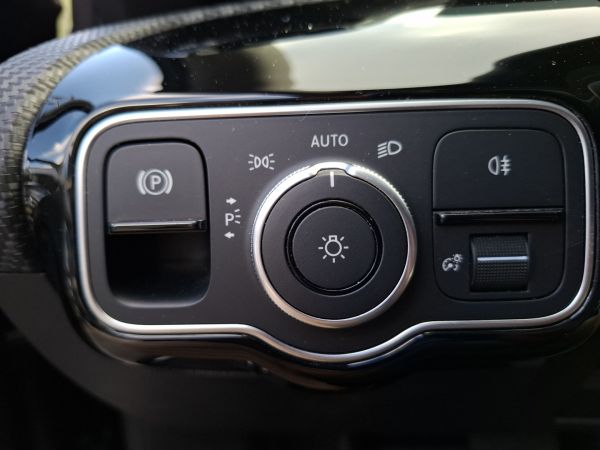 mercedes-benz-classe-a-2025-gasolina-1332cc