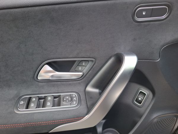 mercedes-benz-classe-a-2026-hibrido-1332cc