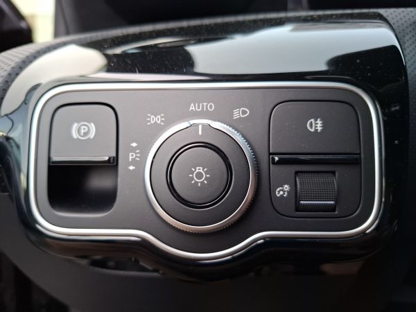 mercedes-benz-classe-a-2026-hibrido-1332cc
