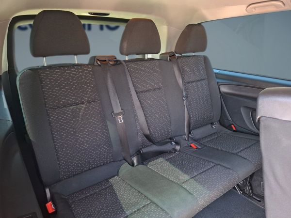 mercedes-benz-vito-2023-diesel-1950cc