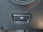 mercedes-benz-vito-2023-diesel-1950cc
