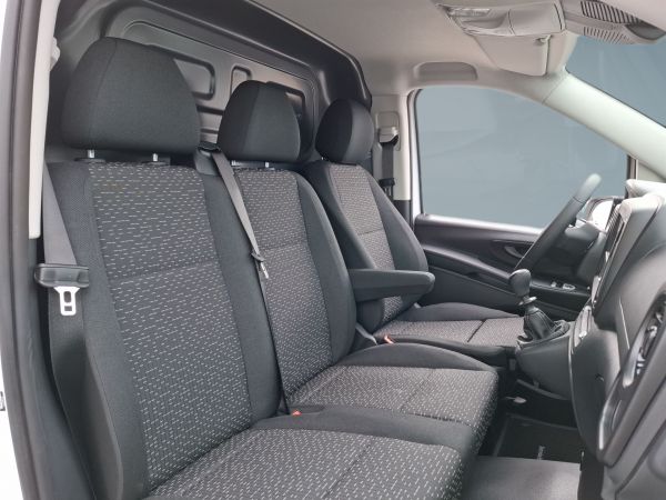 mercedes-benz-vito-2025-diesel-1950cc