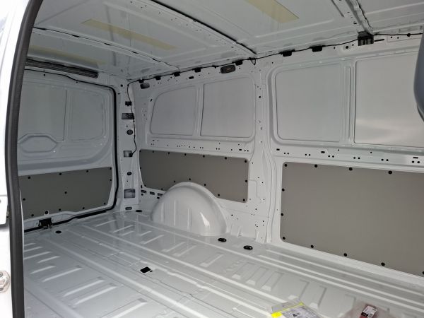 mercedes-benz-vito-2025-diesel-1950cc