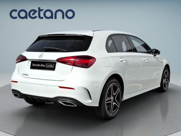 mercedes-benz-classe-a-2026-hibrido-1332cc