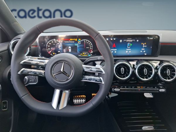 mercedes-benz-classe-a-2026-hibrido-1332cc