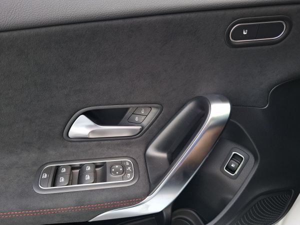 mercedes-benz-classe-a-2026-hibrido-1332cc