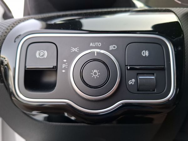 mercedes-benz-classe-a-2026-hibrido-1332cc