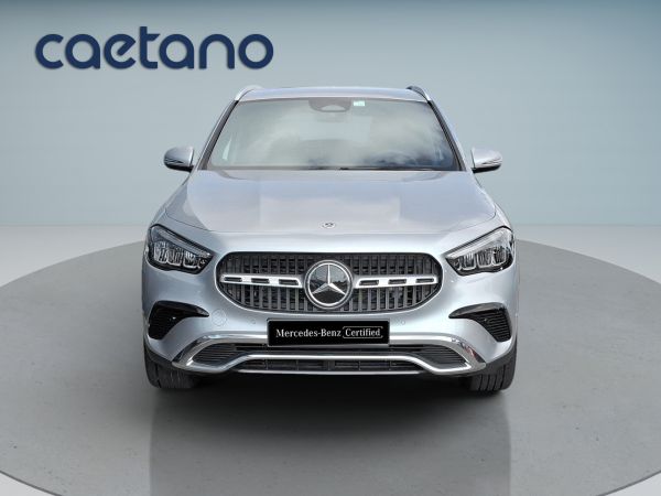 mercedes-benz-gla-2026-hibrido-1332cc