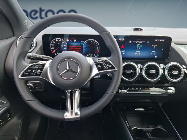 mercedes-benz-gla-2026-hibrido-1332cc