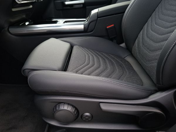 mercedes-benz-gla-2026-hibrido-1332cc