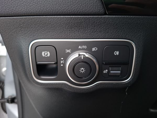 mercedes-benz-gla-2026-hibrido-1332cc