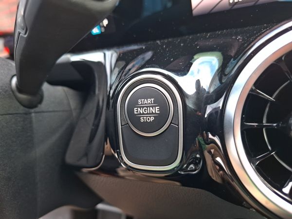 mercedes-benz-gla-2026-hibrido-1332cc