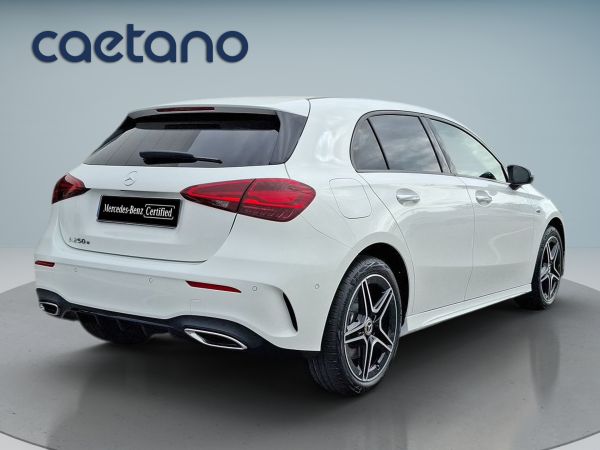 mercedes-benz-classe-a-2026-hibrido-1332cc