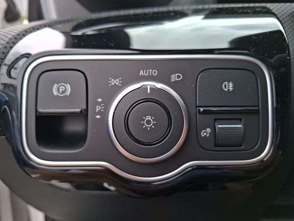 mercedes-benz-classe-a-2026-hibrido-1332cc
