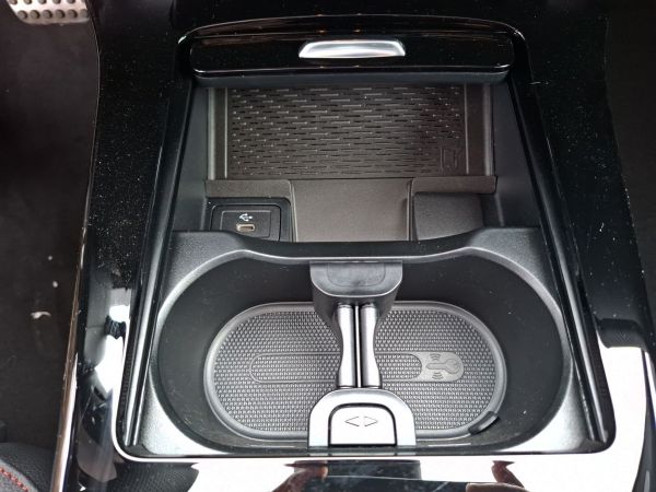 mercedes-benz-classe-a-2026-hibrido-1332cc