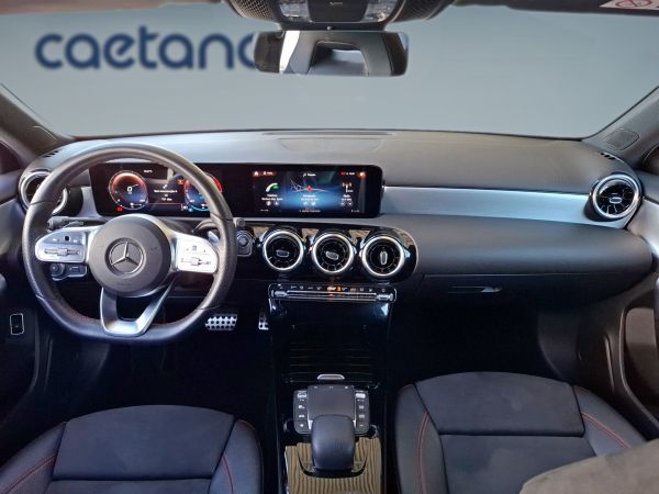 mercedes-benz-classe-a-2020-hibrido-1332cc