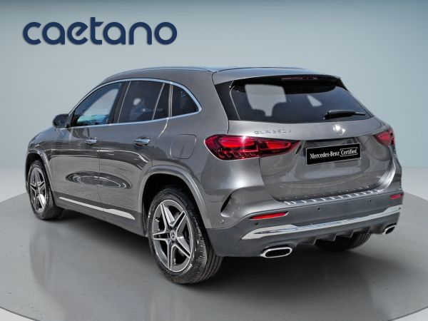 mercedes-benz-gla-2025-hibrido-1332cc