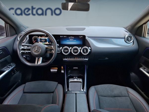 mercedes-benz-gla-2025-hibrido-1332cc