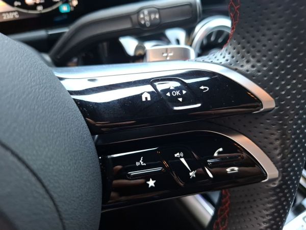 mercedes-benz-gla-2025-hibrido-1332cc