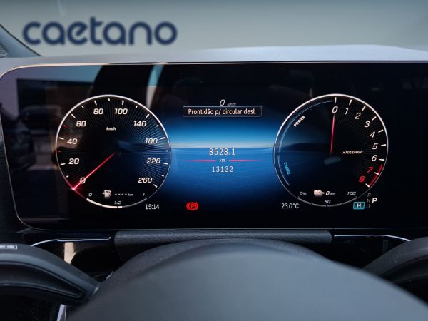 mercedes-benz-gla-2025-hibrido-1332cc