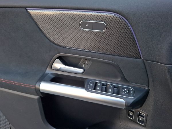 mercedes-benz-gla-2025-hibrido-1332cc