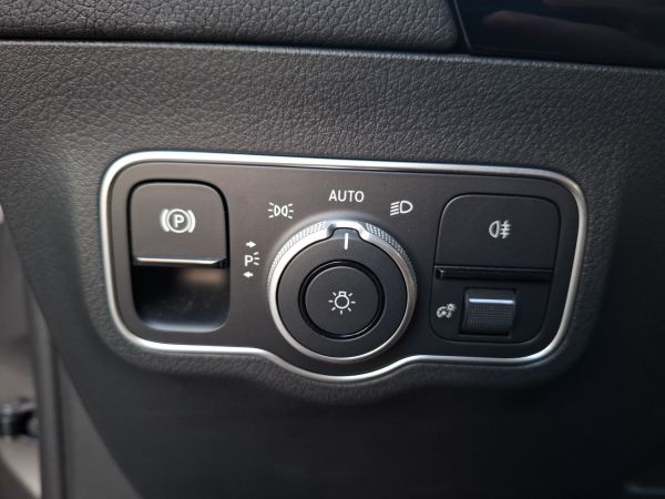 mercedes-benz-gla-2025-hibrido-1332cc