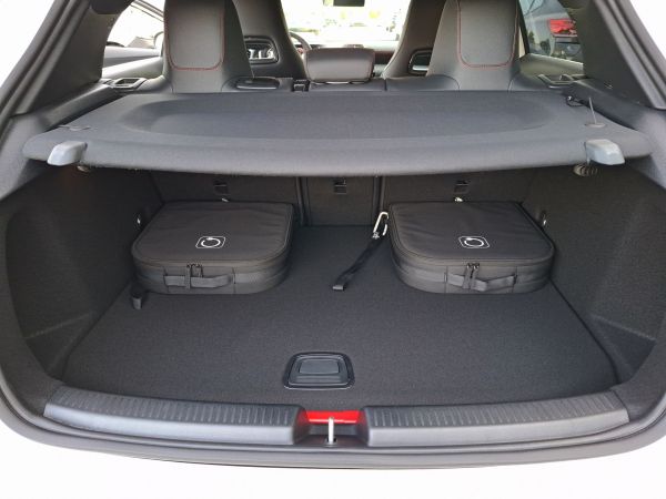 mercedes-benz-classe-a-2026-hibrido-1332cc
