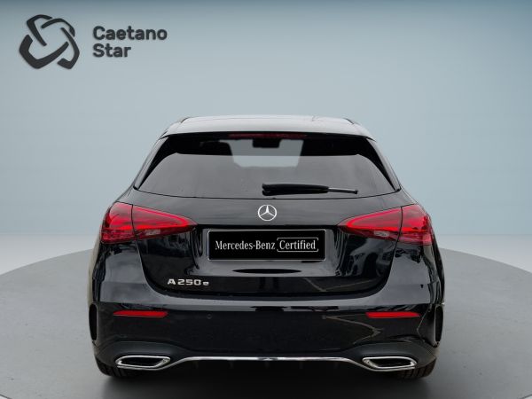 mercedes-benz-classe-a-2025-hibrido-1332cc