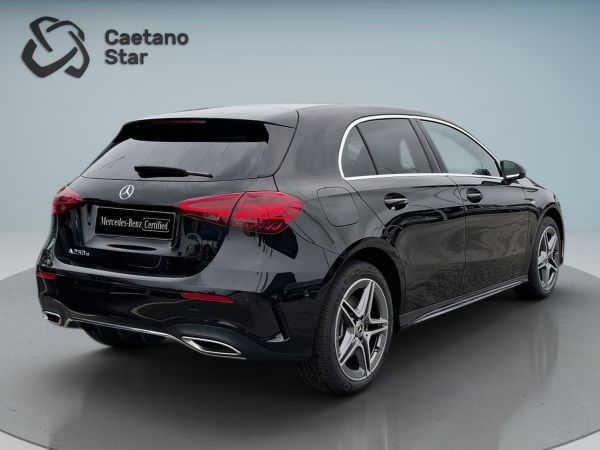 mercedes-benz-classe-a-2025-hibrido-1332cc